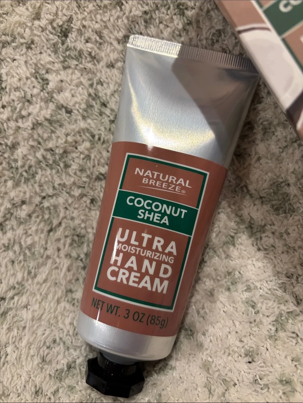 Natural Breeze Scented Coconut Shea Ultra Moisturizing Hand Cream NWT 3oz